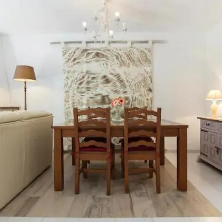 Casa Con Terraza Hébergement de vacances